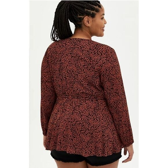 Torrid Cheetah Crepe Tie Front Kimono - Picture 2 of 10